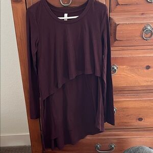Latched Mama Burgundy Ribbed Top NWOT Size Large